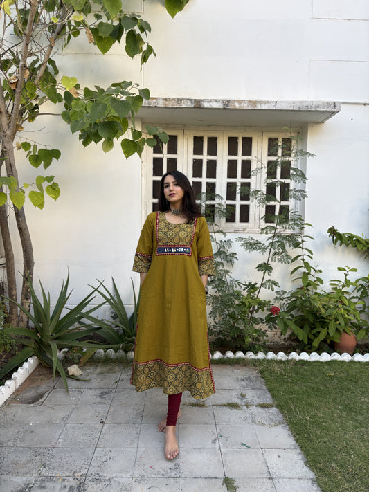 Eshita Mustard Ajrakh Patchwork Pocket Kurti